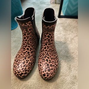 Rain boots